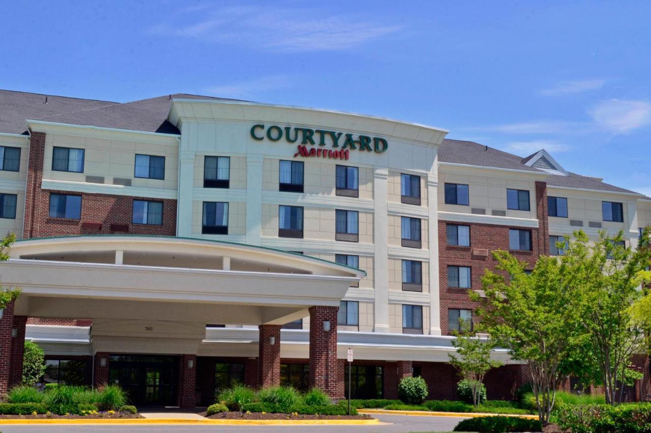 Courtyard By Marriott Winchester Medical Center Bagian luar foto